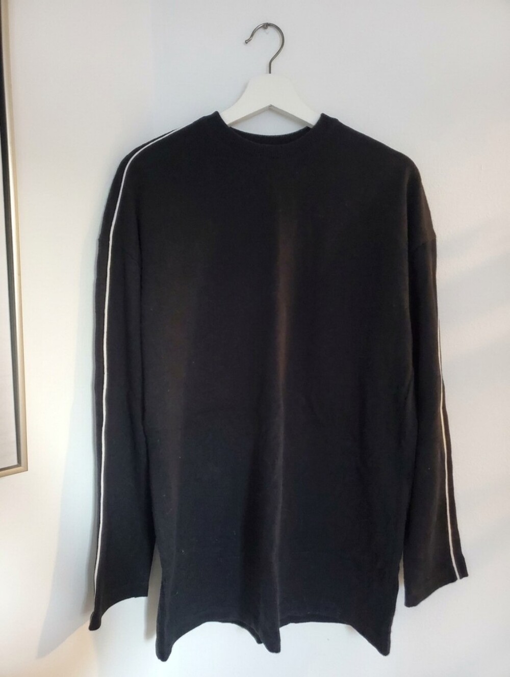 twik Long-Sleeve Top – Black & White